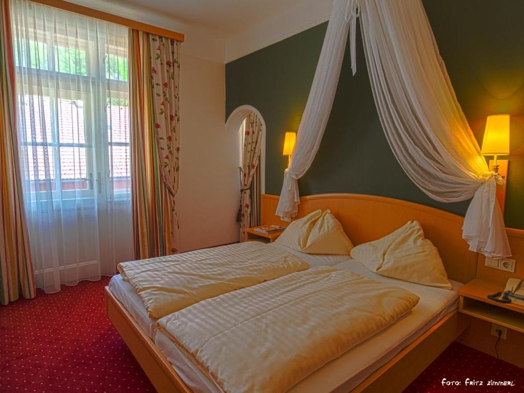 Hotel Drei Hasen Мариацелль Номер фото