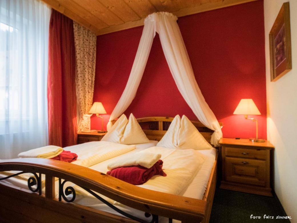 Hotel Drei Hasen Мариацелль Номер фото
